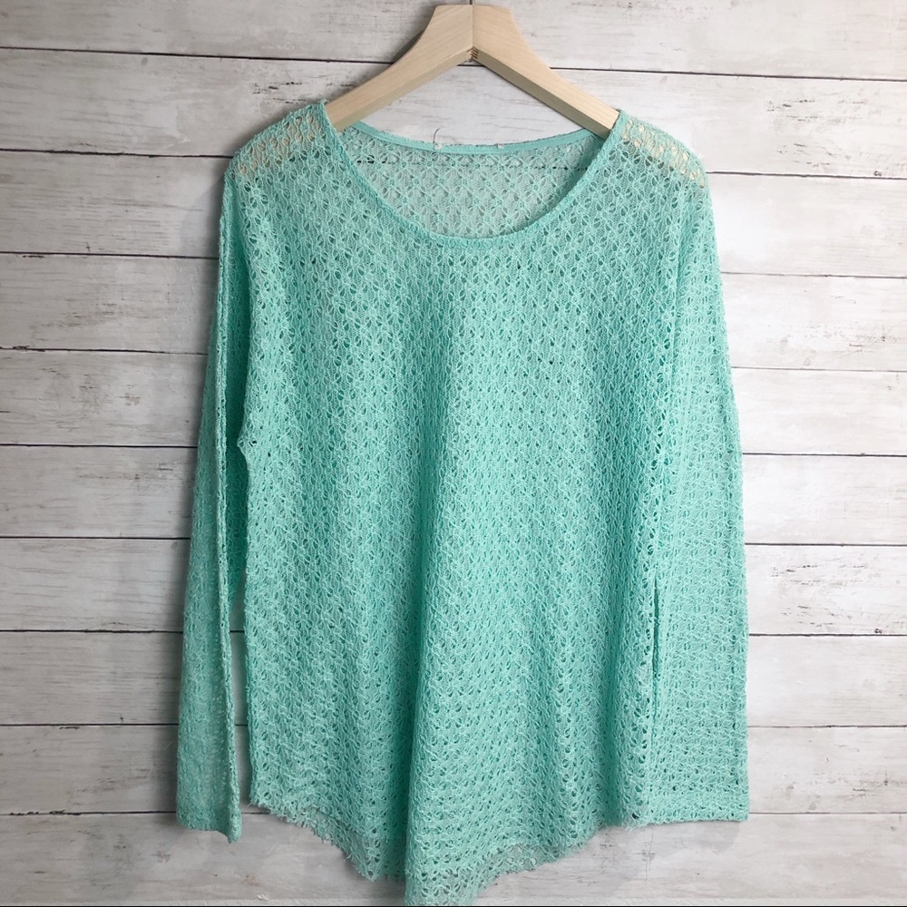 Long sleeve turquoise blouse